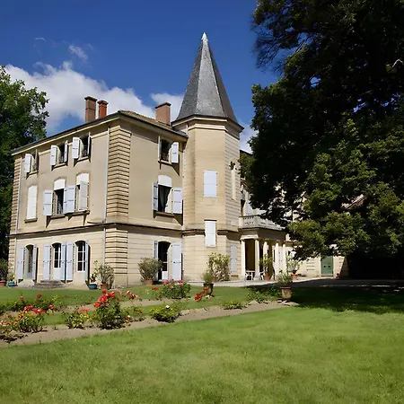 Сasa de vacaciones Chateau De Barral - Piscine Privée