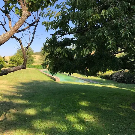 Chateau De Barral - Piscine Privée Hauterives