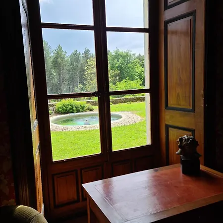 Сasa de vacaciones Chateau De Barral - Piscine Privée *