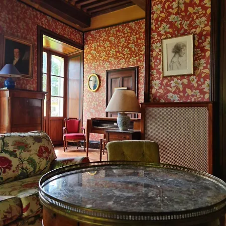 Chateau De Barral - Piscine Privee Hauterives