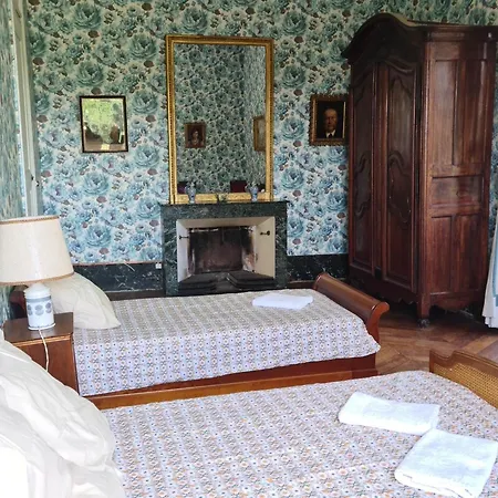 Vakantiehuis Chateau De Barral - Piscine Privee Hauterives