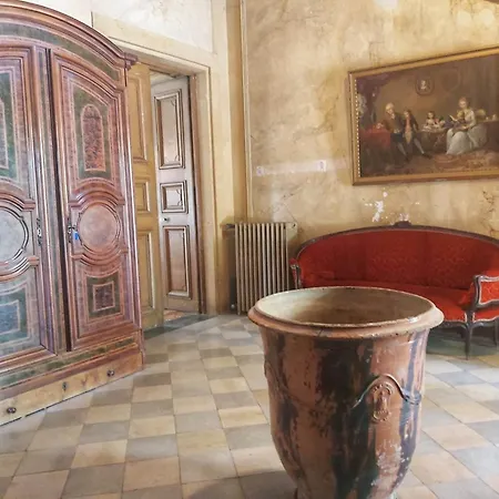 Vakantiehuis Chateau De Barral - Piscine Privee Hauterives